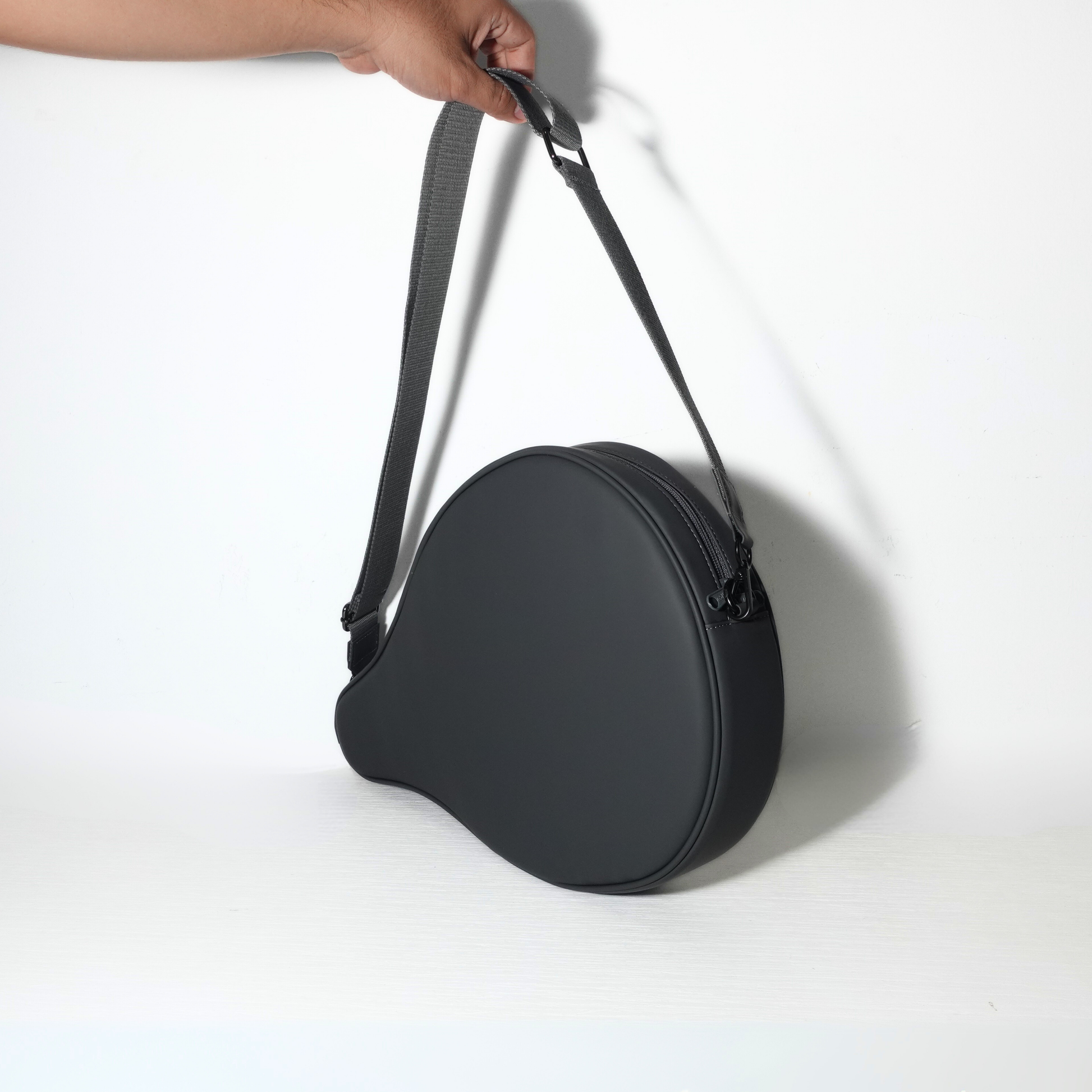 Zapa-01- PU- GREY